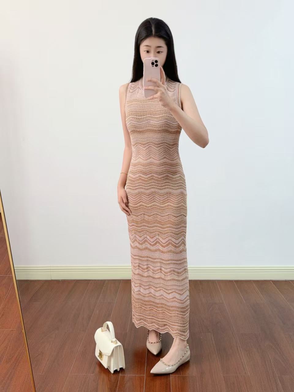 2026S French-style fashionable gradient wave knit cardigan top + sleeveless dress 260130