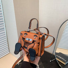 シンプルなファッションバッグレディース夏2025新作韓国版大容量ショルダーメッセンジャーバッグファッションカジュアル通勤バッグ