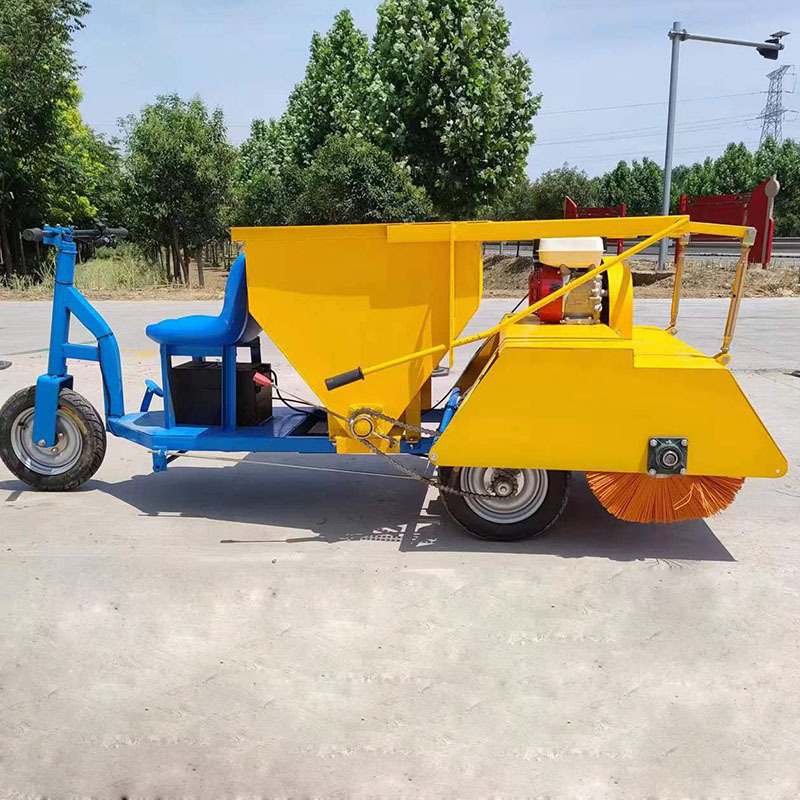 Máquina integrada de llenado de arena de césped artificial máquina de llenado de arena de tres ruedas máquina eléctrica de lavado de arena de tipo coche image 1