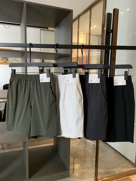 The Same Style! Sweat-Wicking, Elastic, Quick-Dry, Elastic Waistband, American-Style Straight-Leg Five-Point Shorts, Casual Shorts for Men, Trendy