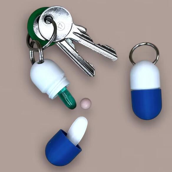 New Drug Storage Box Compact Pickup Box Keychain Pickup Box Keychain