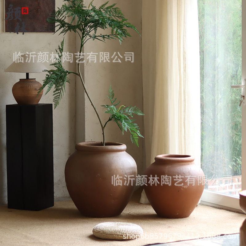Gran barriga altar de cerámica, cerámica retro de tierra, cerámica gruesa hecha a mano, gran jarro, adornos residenciales, cerámica de viento silencioso.