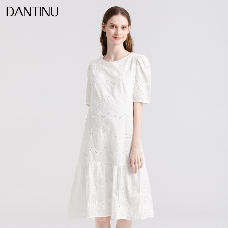 Maternity Dress 2025 New Women's Summer French Slim White High-End Large Size Small A-Line Skirt