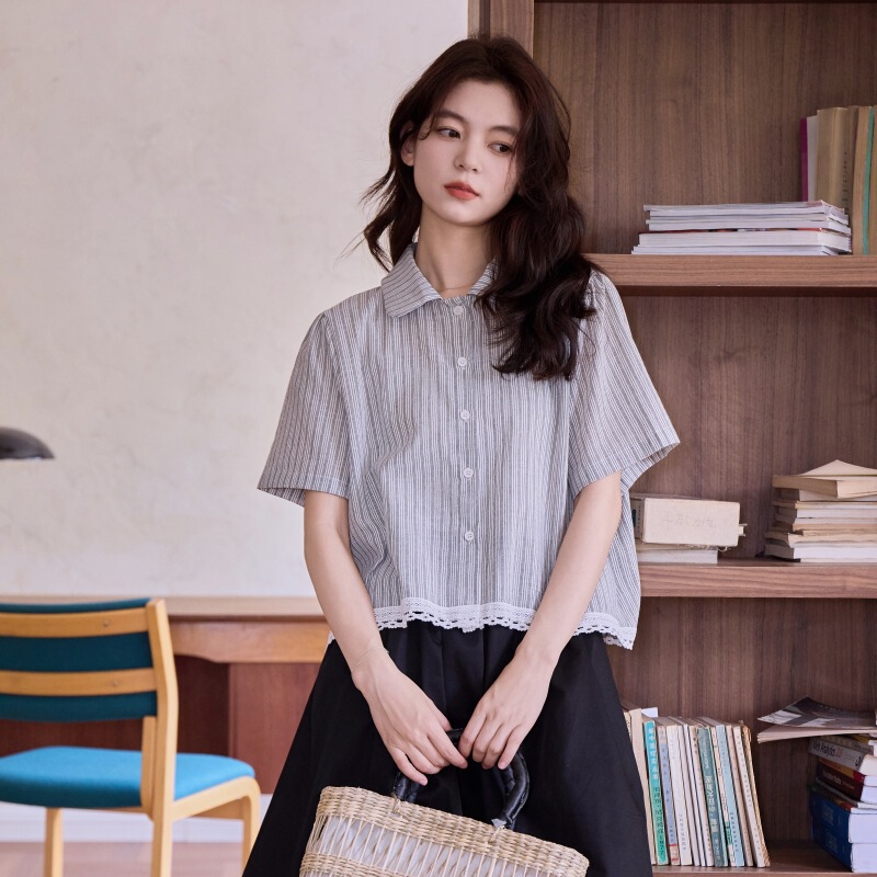 2025 Summer New Korean Style Gentle Style Lace Stitching Design Sense Small Lap Collar Striped Short Sleeve Shirt for Women