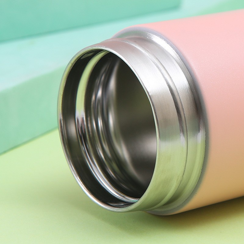 杯口侧面细节图