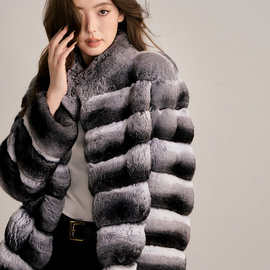 新款宽松冬夜烟火秀场仿龙猫原色时尚高级感立领皮草外套女冬