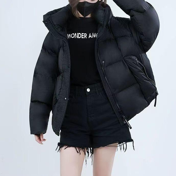 검은색