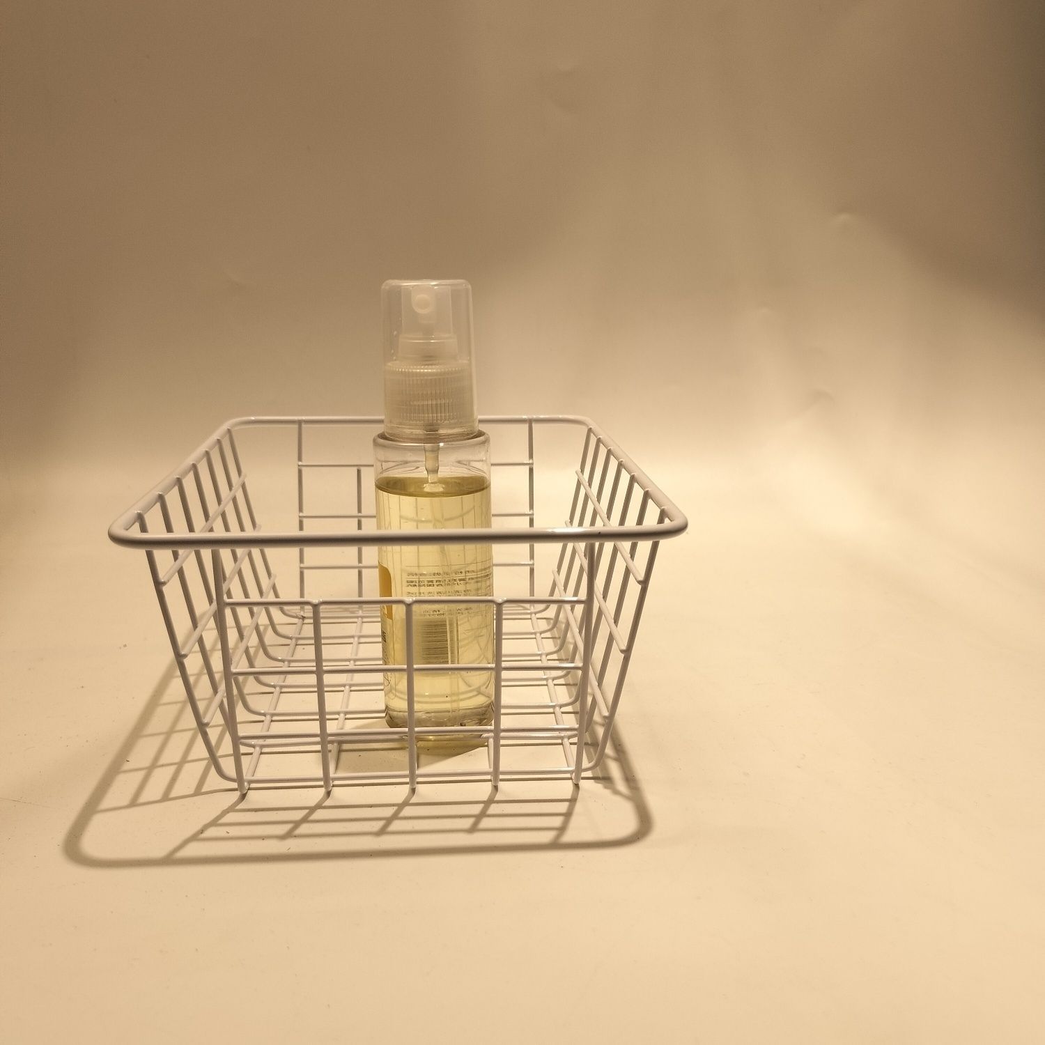 ins canasta de almacenamiento de hierro forjado, cosméticos, bocadillos, artículos de cocina, malla de almacenamiento de escritorio, canasta de almacenamiento simple, gran capacidad