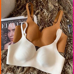超薄型のソフトサポートの無型カップの大きい胸は小さい下着の女性の無鋼の輪が副乳を収めて垂れ下がることを防ぎます。