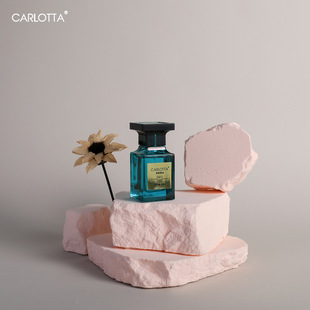 ����143�Ȼ���TFͬ�����ľ�|����־���������С��ƽ����ˮ��Ů