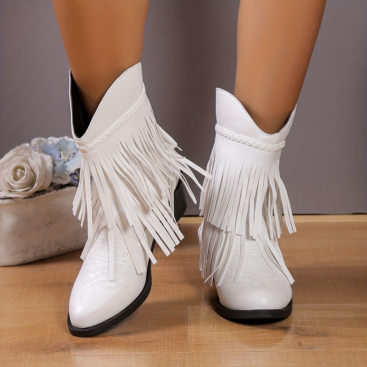 Women's Elegant Streetwear Solid Color Round Toe Classic Boots display picture 2