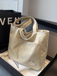 Capacious shopping bag, universal one-shoulder bag