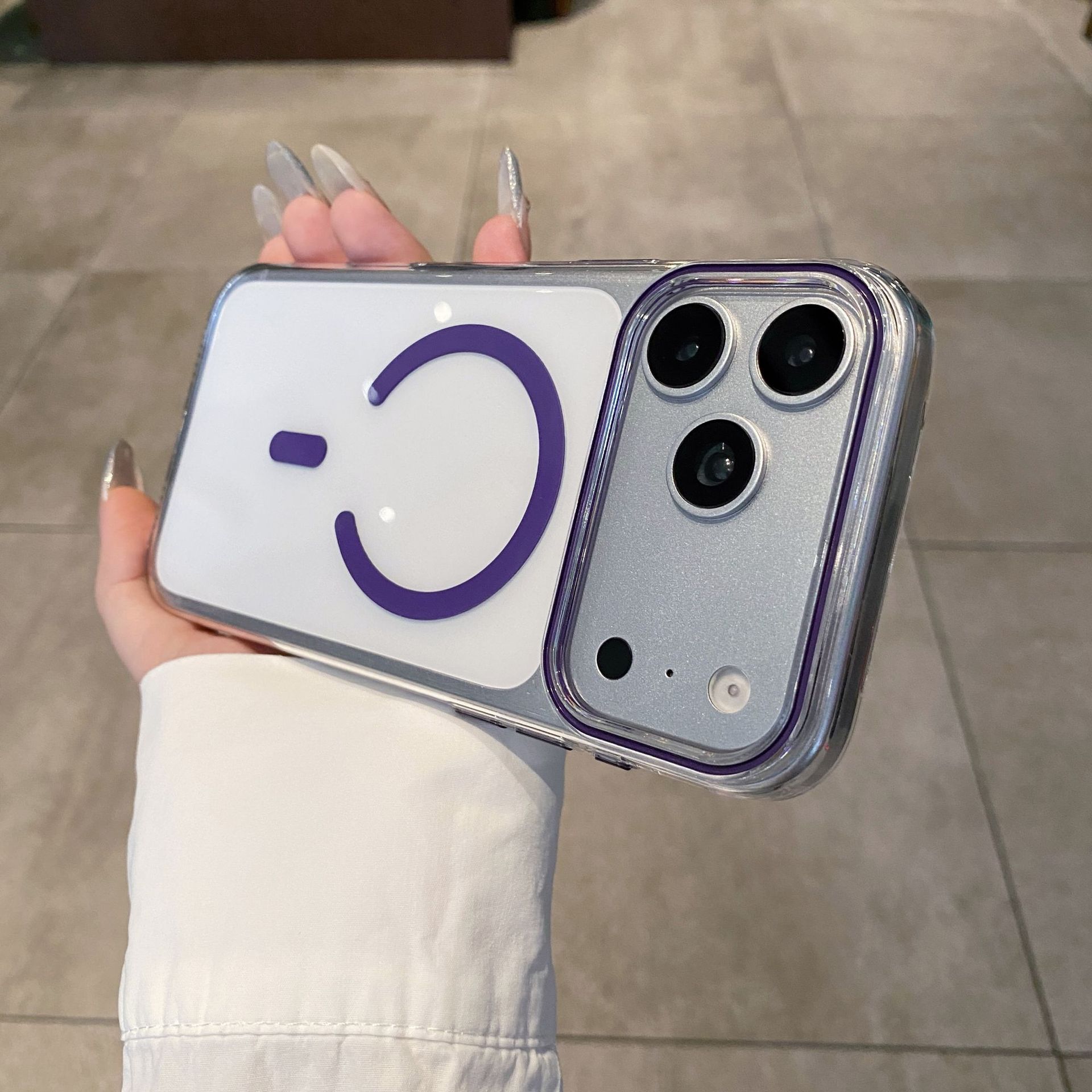 Funda Magnética Antigolpes para iPhone 18 Pro Max y iPhone 17 de Silicona Líquida
