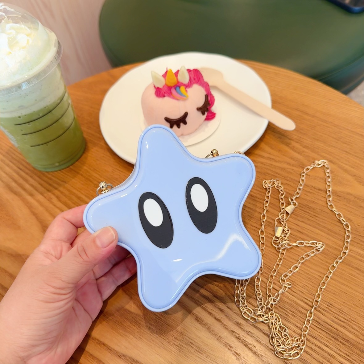 The 2025 new star bag, cute cartoon Guka bag, girls' crossbody bag, fashionable chain bag and girls' pvc bag undefined