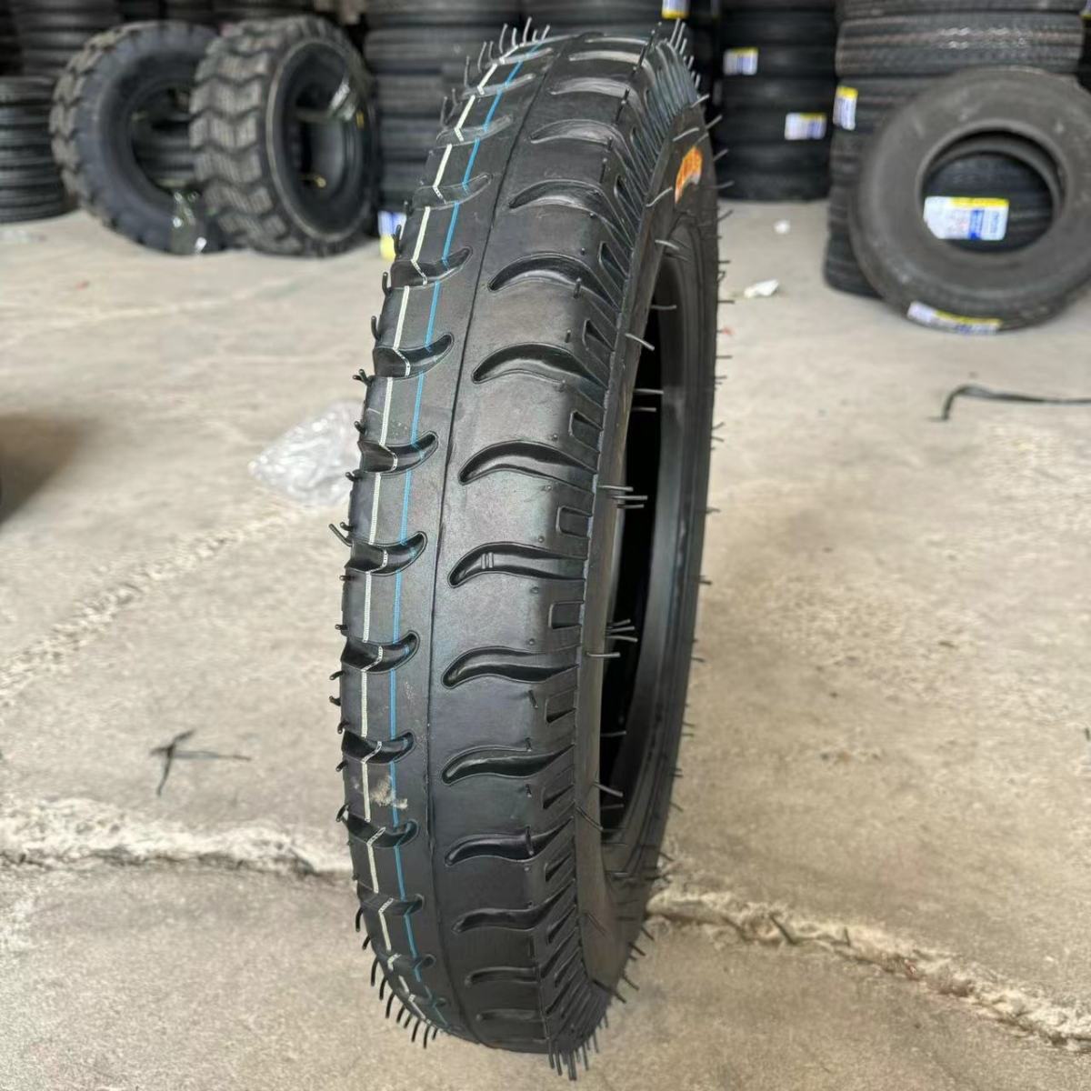 Agricultural Vehicle Tires 400 450 500 550 600-16 14 12 Three-Tire Four-Wheel Vehicle Tractor Tires