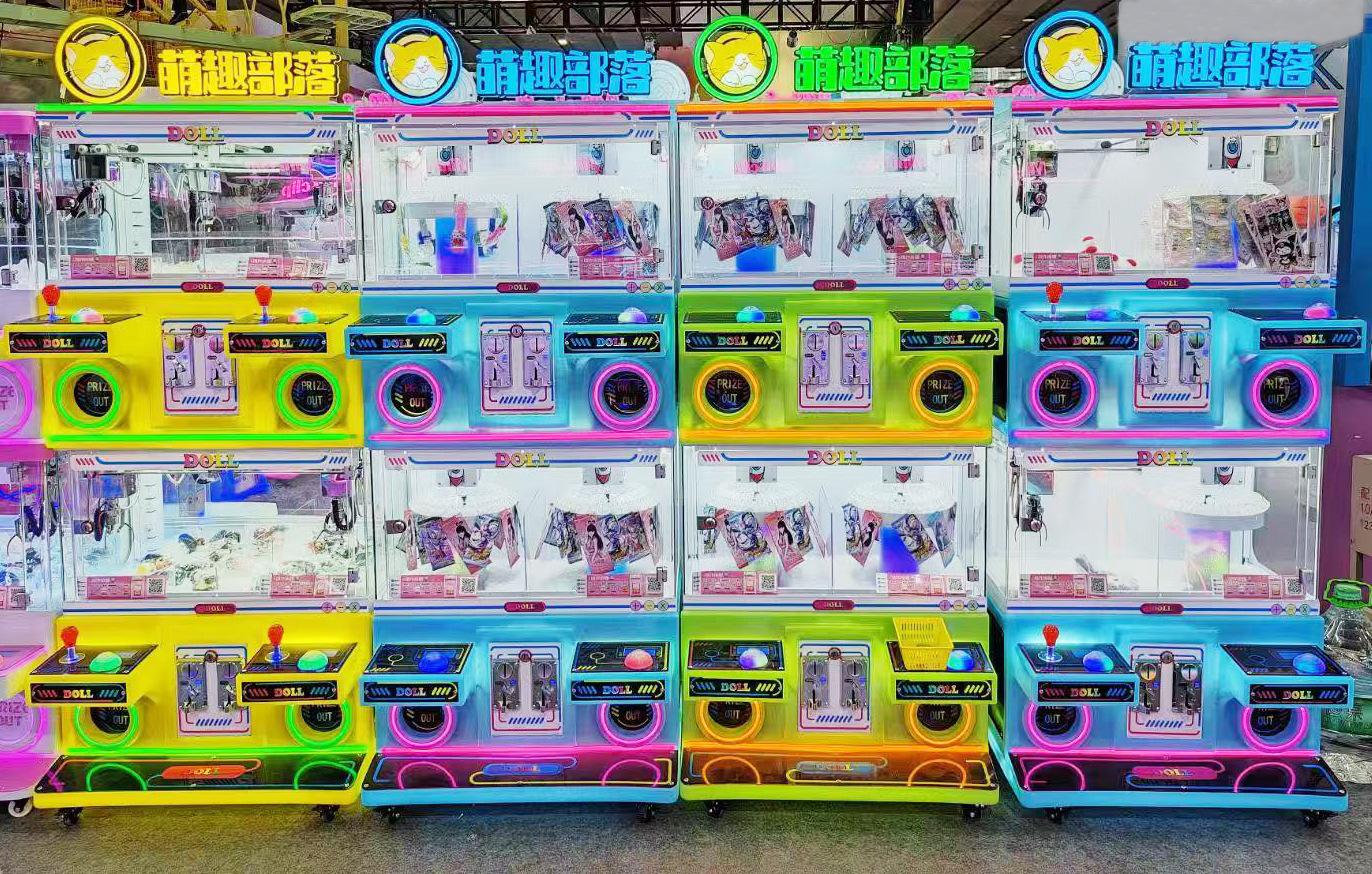 El nuevo fabricante de la fuente de la máquina de clip utiliza monedas para mayoristas, pegatinas para niños, clips para bocadillos, máquina de regalo, máquina de garras