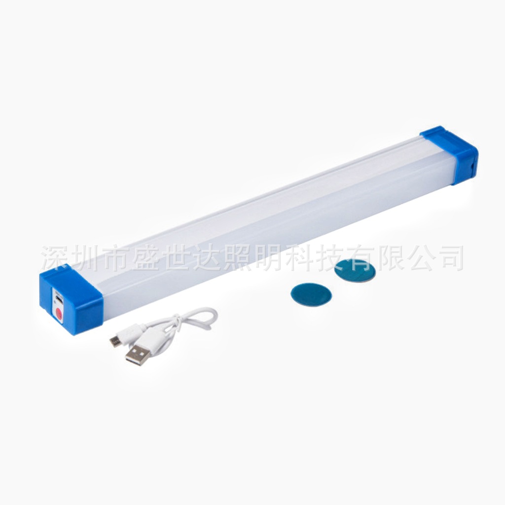 업그레이드된 모델 17CM 폭발성 40W에는 충전 케이블이 함께 제공됩니다.