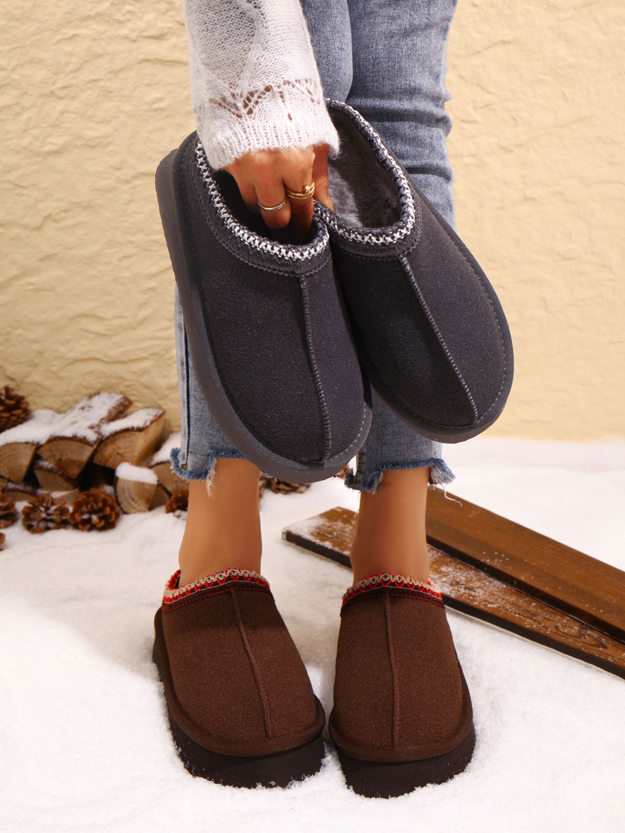 Women's Plus Size Cotton Slippers With Lace Trim And Thick Sole_voghion.com