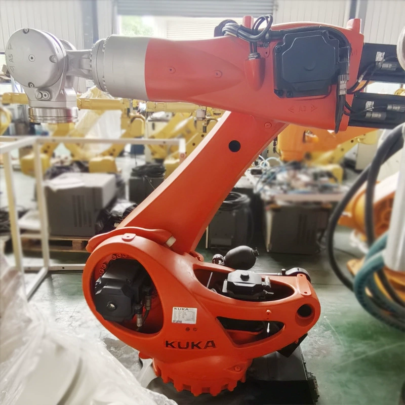 Использовался немецкий 6-осевой робот KUKA с грузоподъемностью 180 кг для паллетирования, погрузки и разгрузки литья, манипулятор KR180.