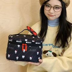 卡通可爱高颜值kitty猫大容量手提化妆包简约置物洗漱包旅行便携