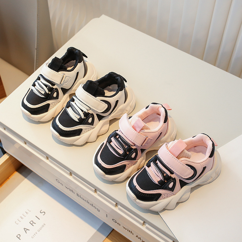 Zapatillas deportivas casuales de otoño 2026 para niños, modelo Panda, para niños y niñas, con suela suave y malla transpirable.