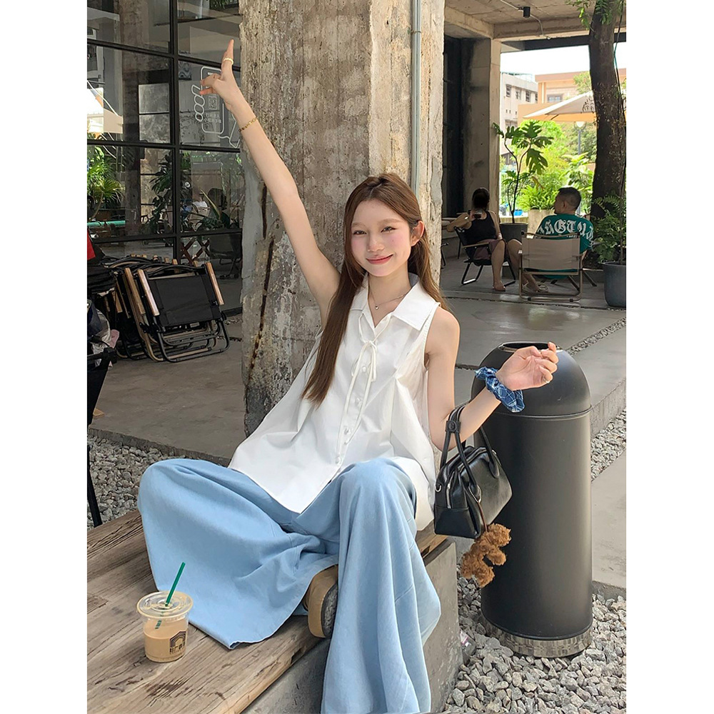 Summer fashionable white design trend shirt sleevless