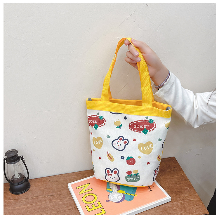 New gift packages: Instagram cute cartoon tiger, new bucket bag, hand-held canvas bag, and girlish round bucket bag undefined