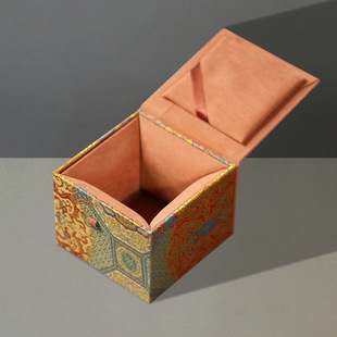 �͹��\�пպ���ɰ�ش������b�в�����˱��ռ{�н��K�p����������