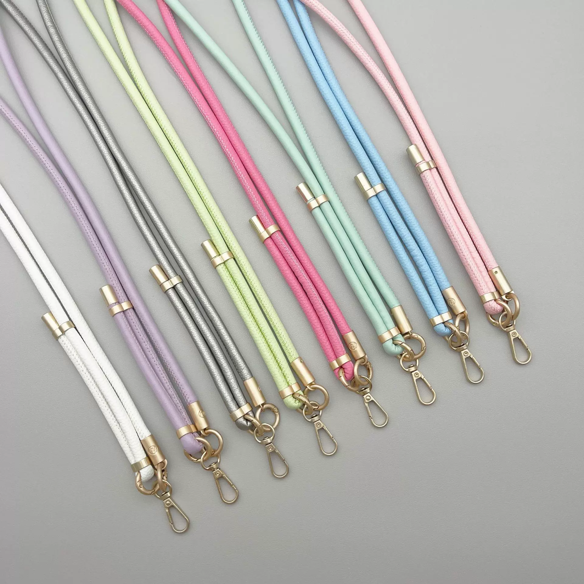 双钩防摔手机新款个性时手机挂绳挂脖长斜跨链相机挂绳尚港风撞色