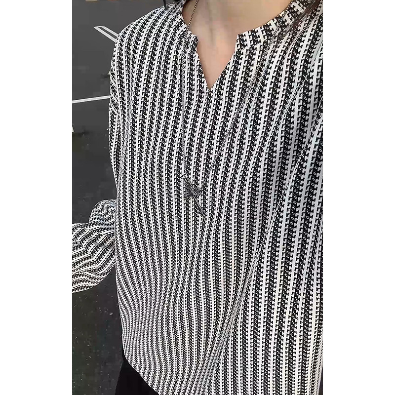 In-Stock 5W Pieces of Small Chanel-Style Fishbone Pattern V-Neck Striped Couple American Long-Sleeve T-Shirt T24536-Special P21 Control 48