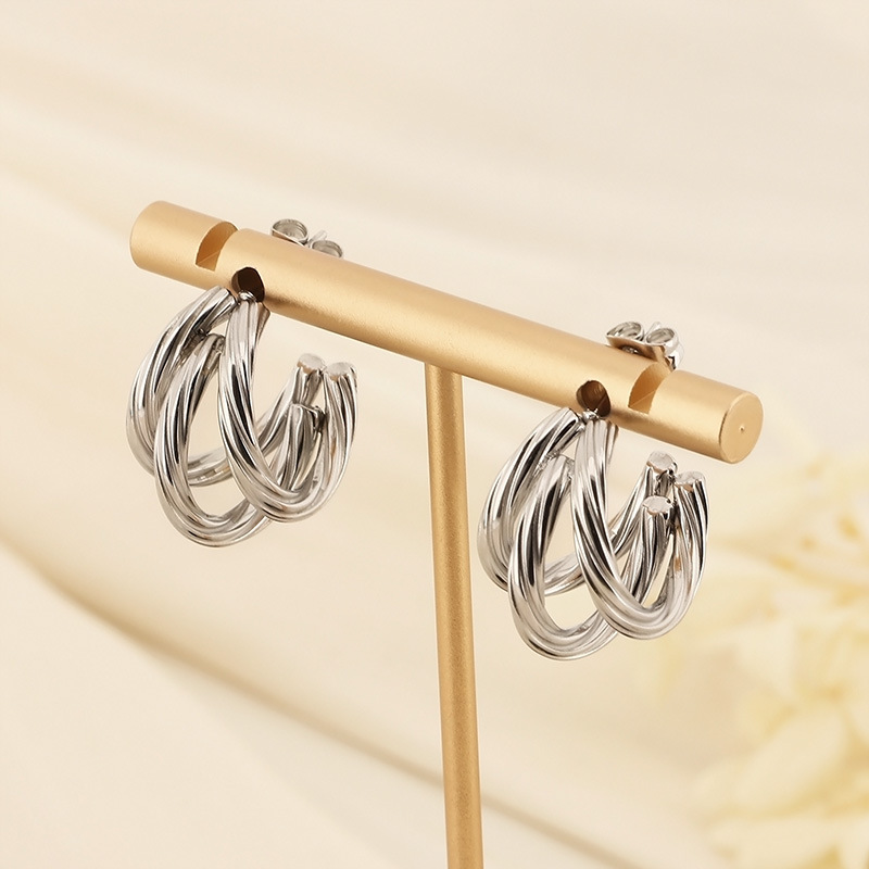 Casual, Daily Occasion 1 Pair Vintage Style Geometric Solid Color Titanium Steel 18K Gold Plated Ear Studs