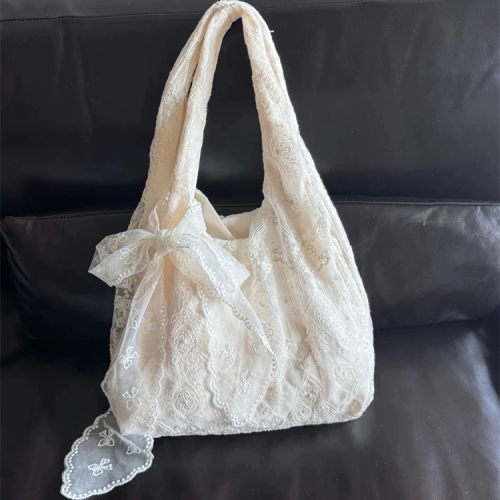 Korean small fresh lace flower canvas bag for women 2025 new large-capacity single-shoulder tote bag commuting underarm bag