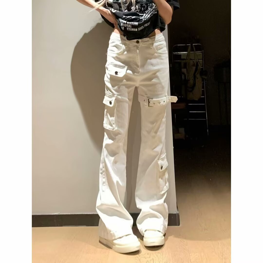 American Retro White Multi-Pocket Tie-Up Flared Jeans for Women with a Stylish Slim-Fit Design