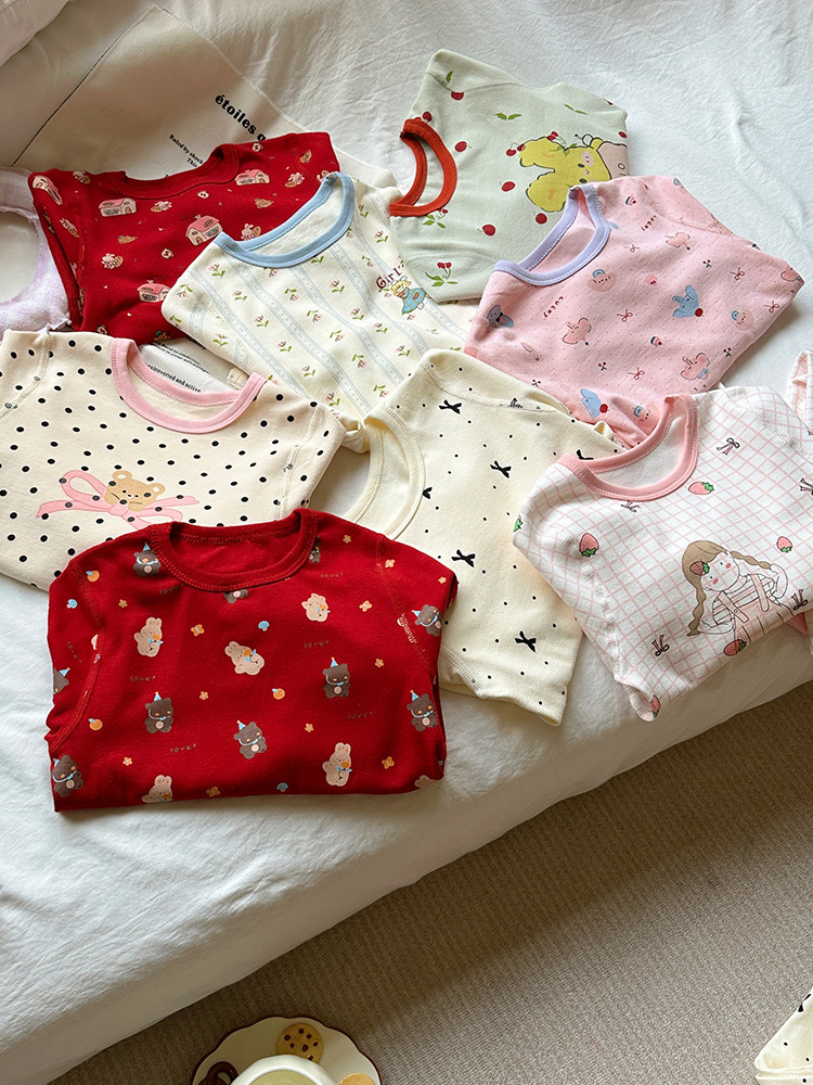 Pijamas de niñas de otoño de algodón de manga larga para niños nuevos tipos de algodón para niñas vestidos de casa de otoño