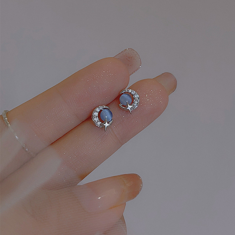 Blue Cat's Eye Stone Moon Planet Earrings 2023 New Explosive Light Luxury Small and Small Elegant Earrings Women's Earrings