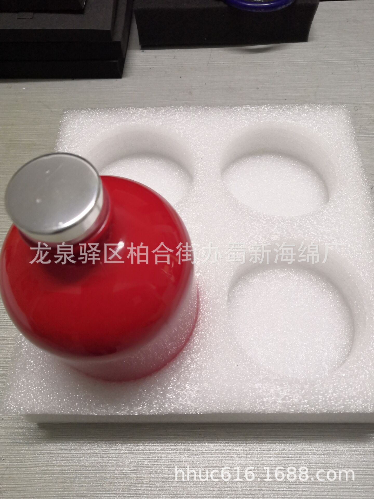 酒瓶抗压包装海绵/酒瓶快递防护包装泡沫/酒瓶定位防撞EPE泡棉/