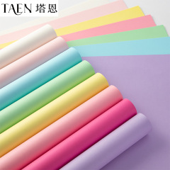 厚さ180グラム硬直紙造形紙韓国式花束包装紙花花芸包花紙厚さクラフト紙