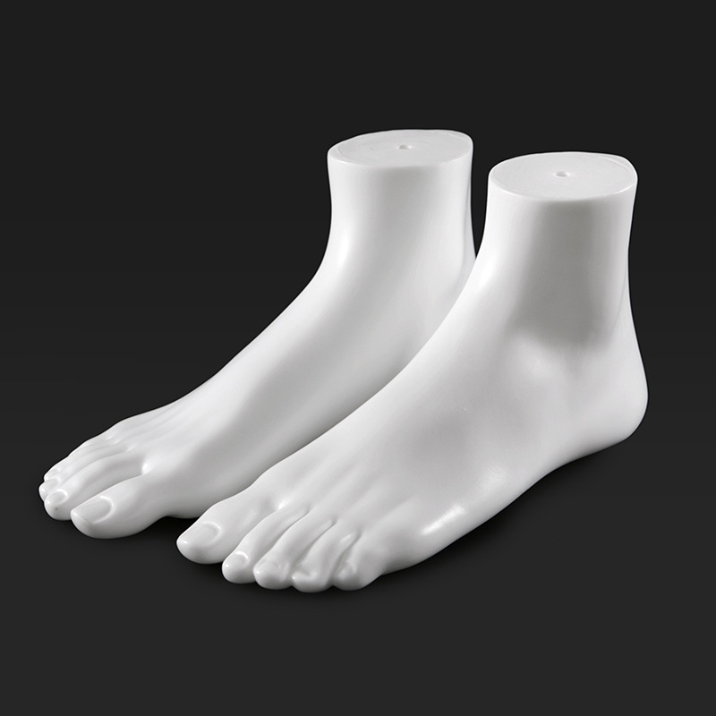 Simulation flat creative foot model foot model PVC plastic foot model thumb split foot slippers socks display props