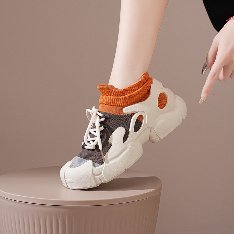 Couple sneaker 2024 new summer woven mesh breathable socks shoes mountaineering non-slip shoes explosions daddy shoes