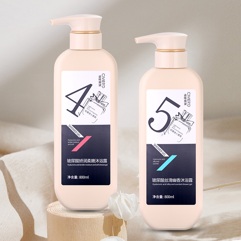 Silky shower gel with hyaluronic acid