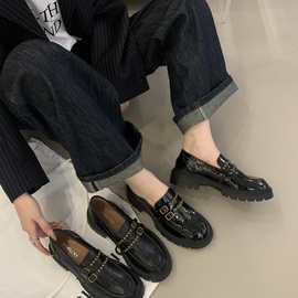 铆钉小皮鞋2025新款春秋深口单鞋乐福鞋