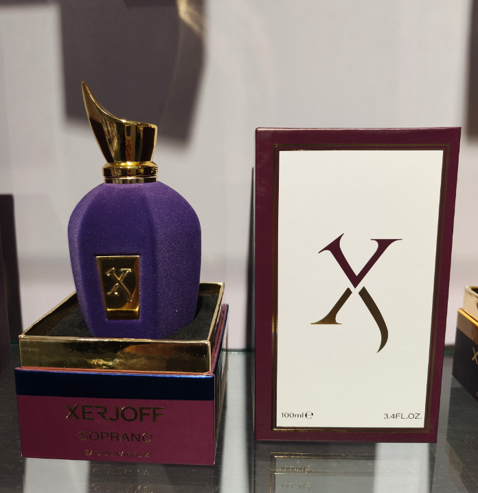 Perfumes transfronterizos perfumes Hicksilf perfumes comercio exterior perfumes de Oriente Medio perfumes al por mayor perfumes árabes de Dubai