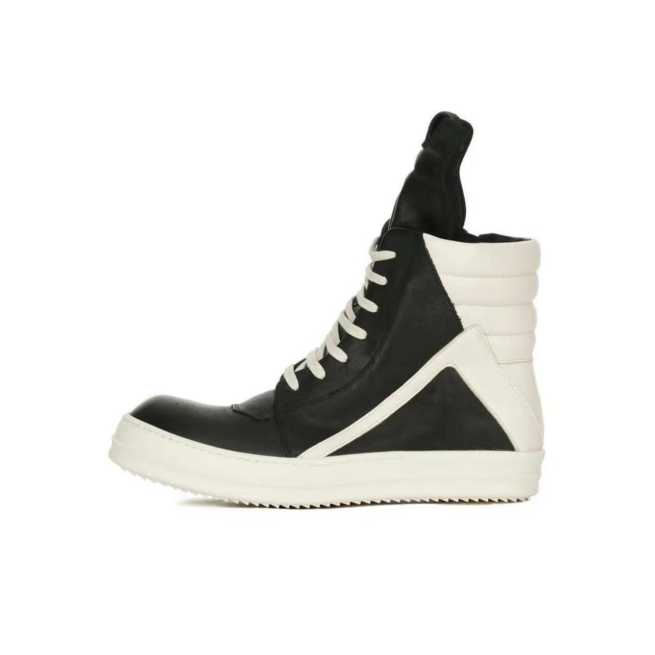 Inverted triangle black thin shoelaces