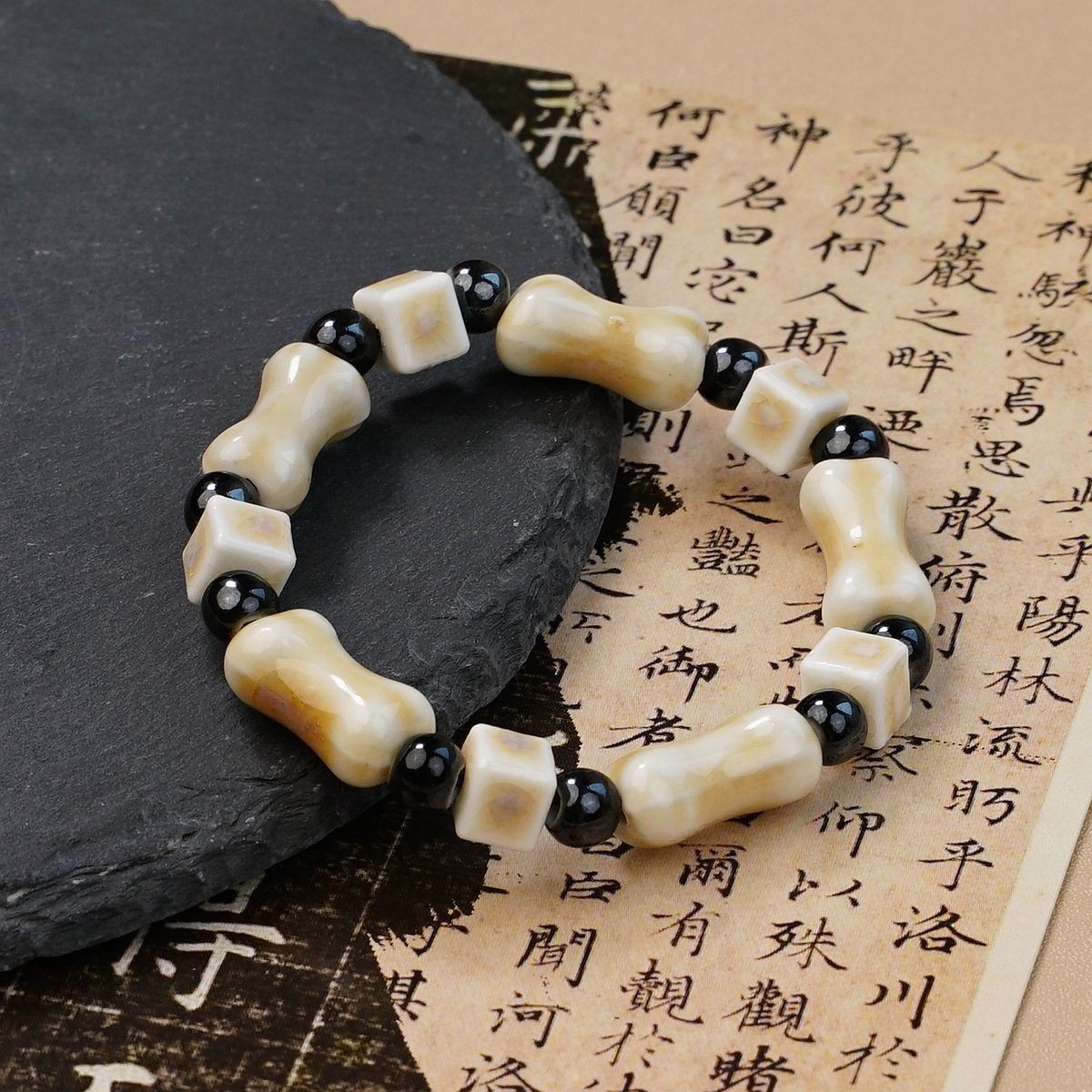 Jingdezhen pulsera de cerámica de verano mujer alta sensación galletas serie de gatos nicho diseño universal pulsera alta sensación