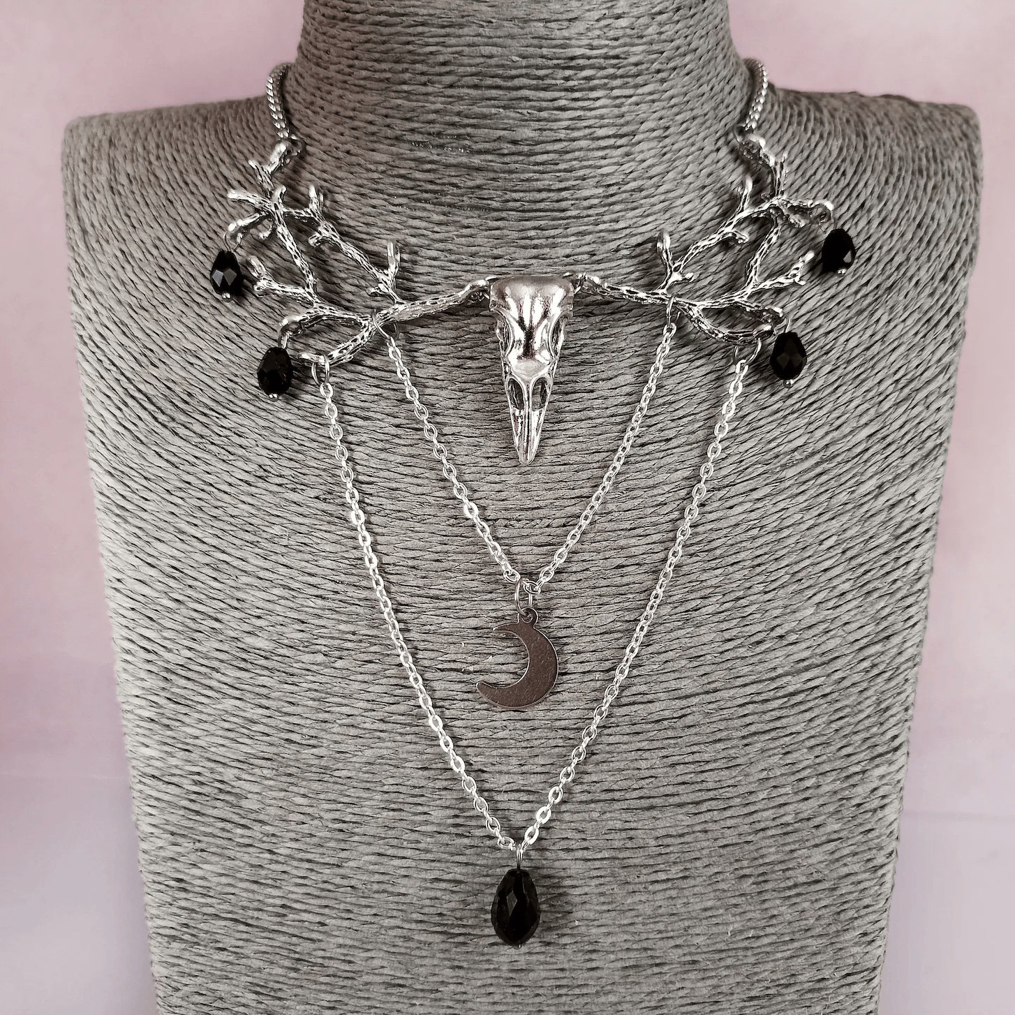 Cross-Border Hot-Selling Foreign Trade New Product: Raven Skull Necklace, Branch Moon Crystal Necklace, Dark Gothic Style Necklace