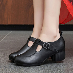 Spring and Autumn Mother Leather Shoes Middle-aged and Elderly Women's Shoes 2025 New Head Layer Cowhide Soft Sole Non-slip Middle-aged Single Shoes for Women Wholesale
