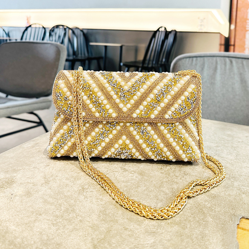 Women's Crossbody Bag with Diamond Chain, Designer Shoulder Bag, Pearl Wallet, Wedding Socialite Evening Bag, Fashionable and Versatile