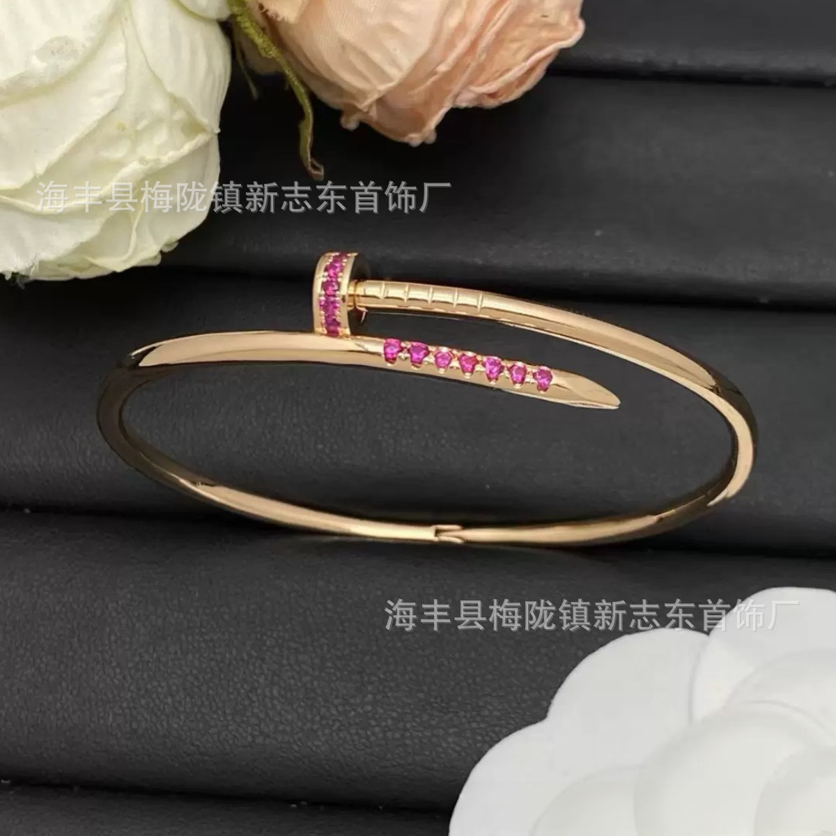 Rose gold-head diamond and pink tail with multiple diamonds (new fine version)