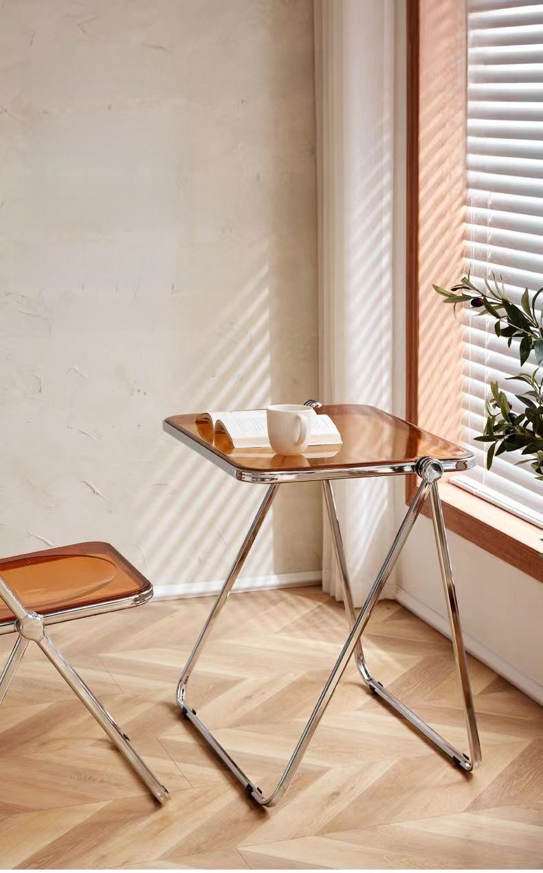 Folding Table Image 2