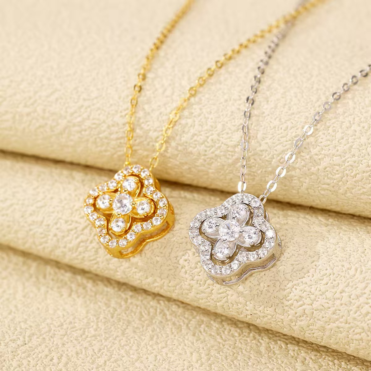 幸运四叶草项链女花朵可分开多种戴法设计奢华时尚锁骨链饰品批发